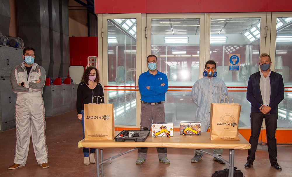 Presentation 4600 Trophy Truck in Centro Zaragoza