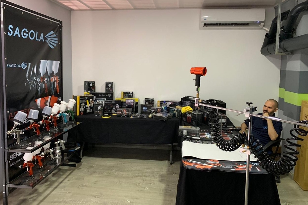 Sagola at the Comercializadora Automotriz 4J Automotive exhibition in Costa Rica