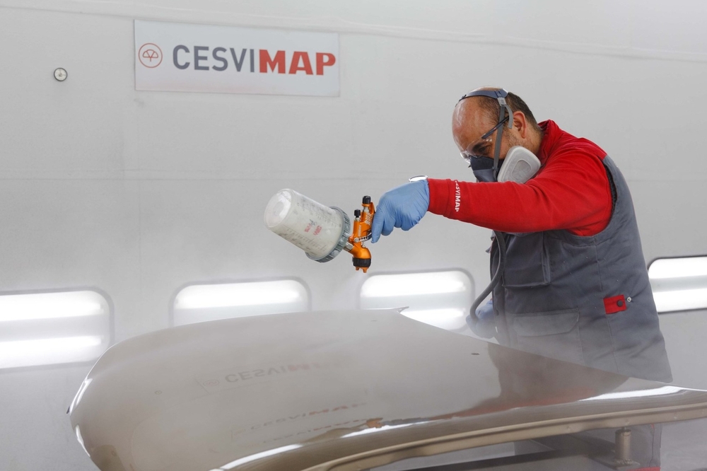 INTRODUCING 4600 TROPHY TRUCK AND TITANIA PRO AIR CAP AT CESVIMAP