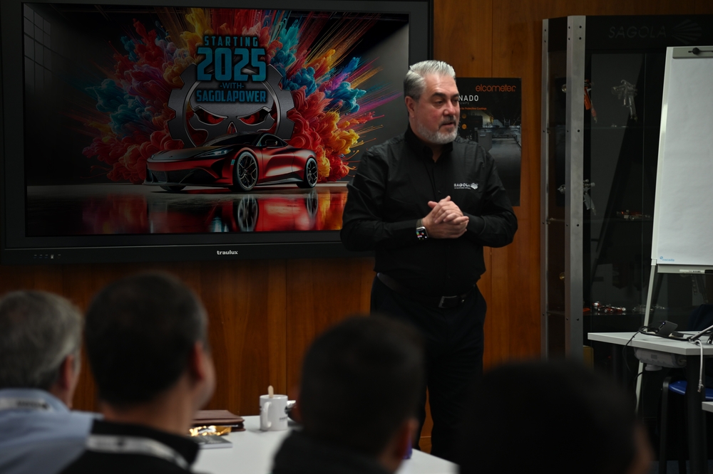 Sagola presents the new Elcometer Tornado Airless pump