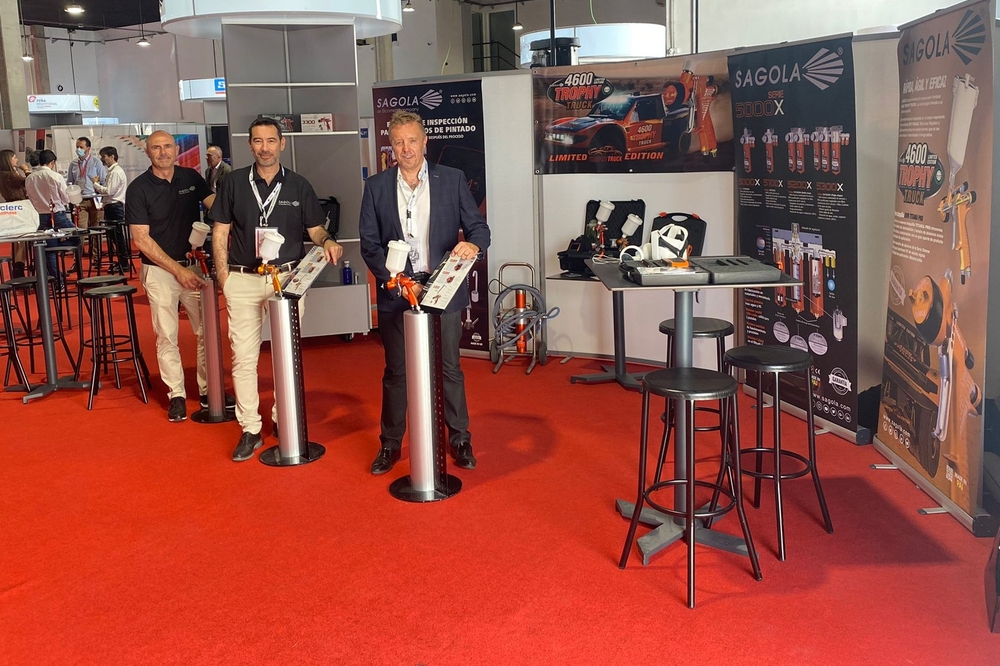 Maximising contact with professionals