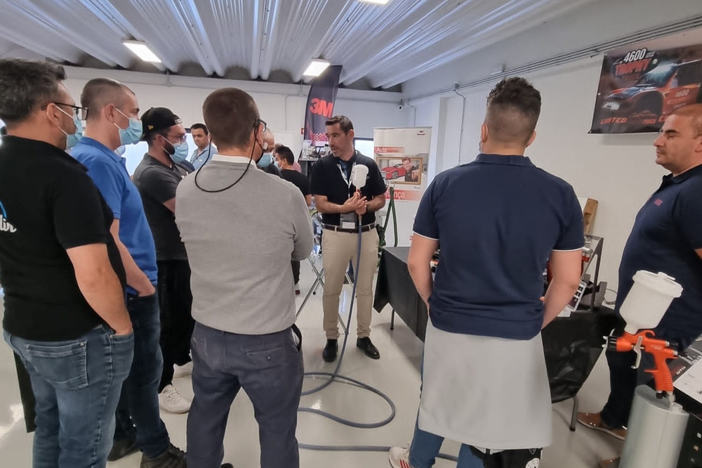 Maximising contact with professionals