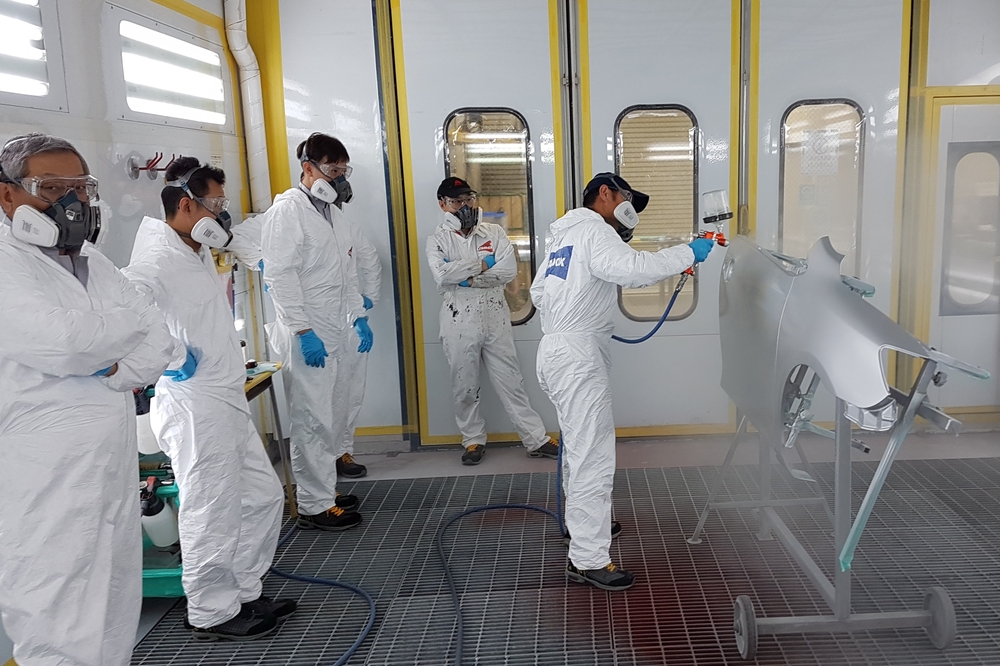 TRAINING SESSIONS AT AXALTA HEADQUARTERS IN JAPAN, THAILAND AND SOUTH KOREA