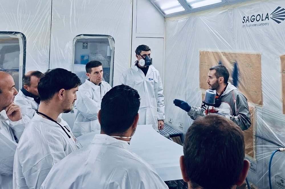 Sagola strengthens its commitment to bodyshop training with a technical session in Barcelona