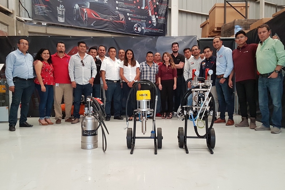 TECHNICAL TRAINING OF DISTRIBUTORS OF SAGOLA MEXICO
