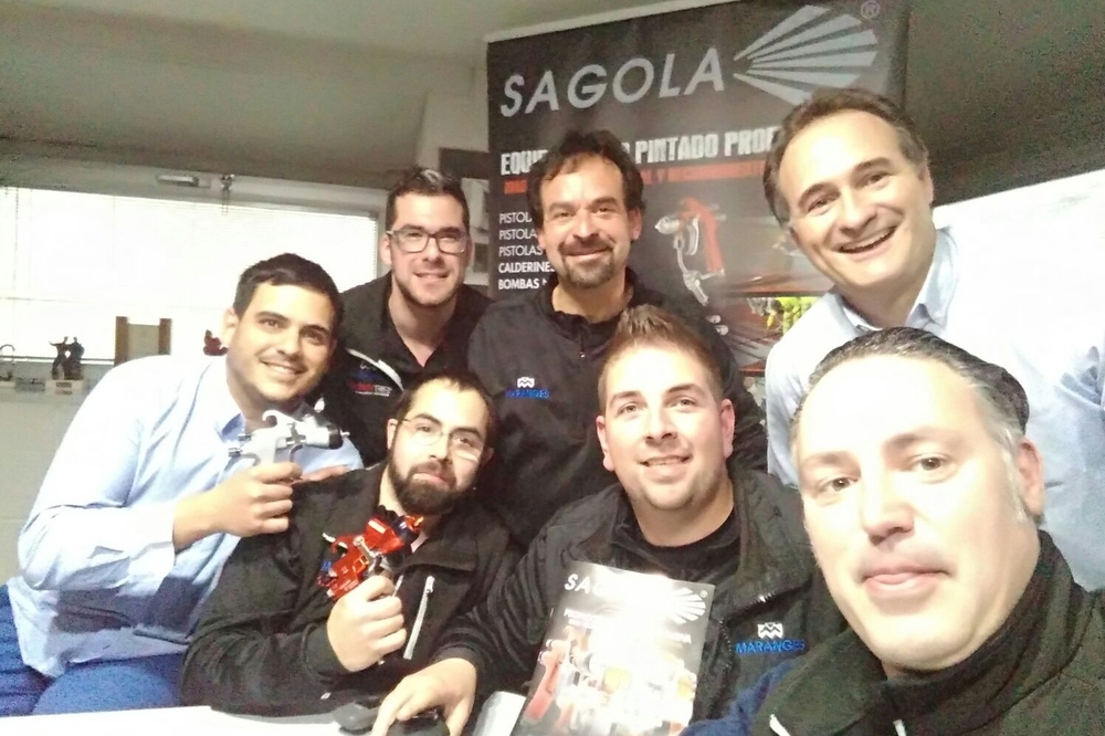 Training activities for national distributors