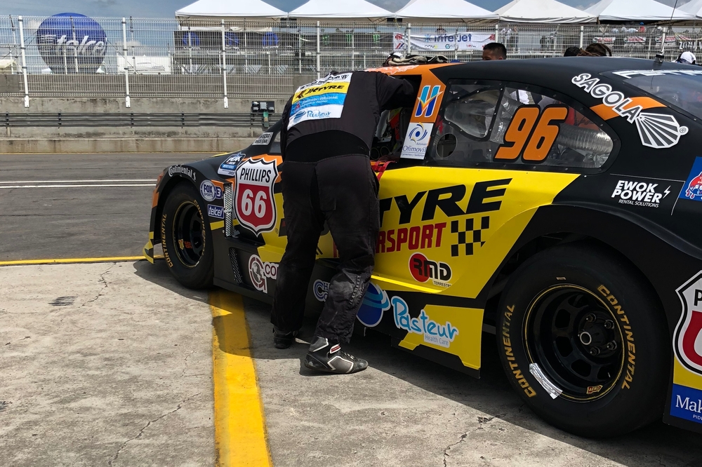 Sagola with Javier Fernandez "El Che" -Nascar Mexico
