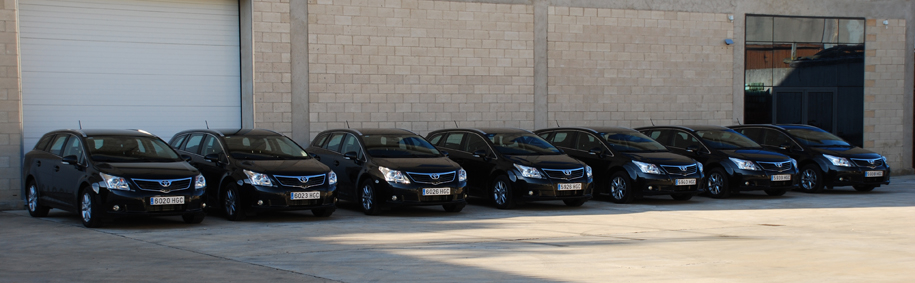 SAGOLA hands over the new car fleet to its sales network
