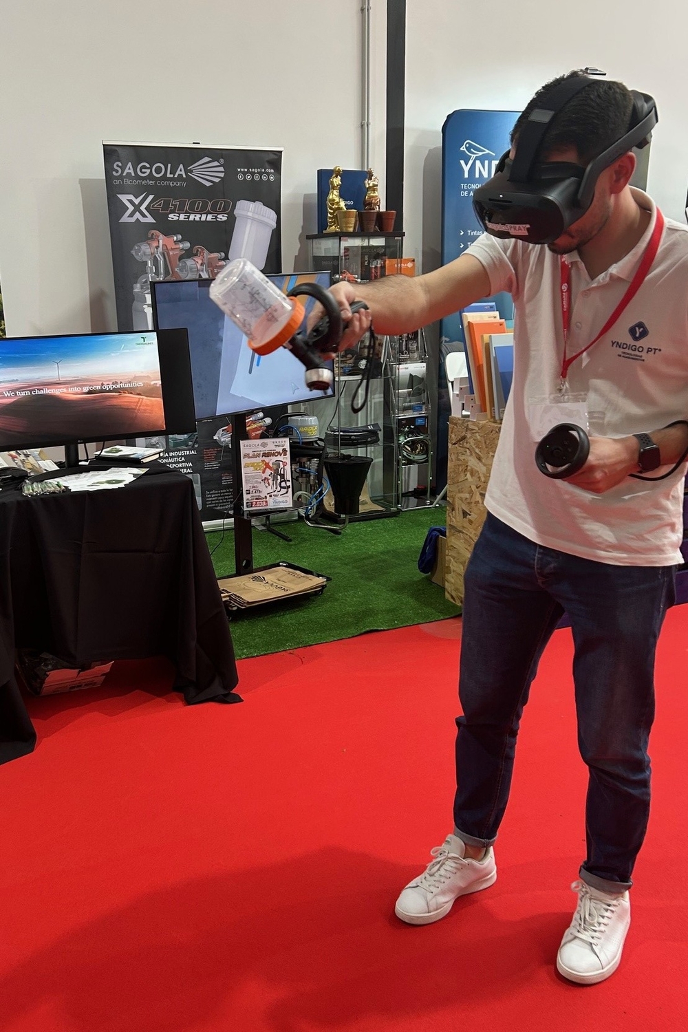 SagolaSPRAY™ Simulation Technology Takes the Spotlight at Trade Shows and Training Centers: Everyone Wants to Try It