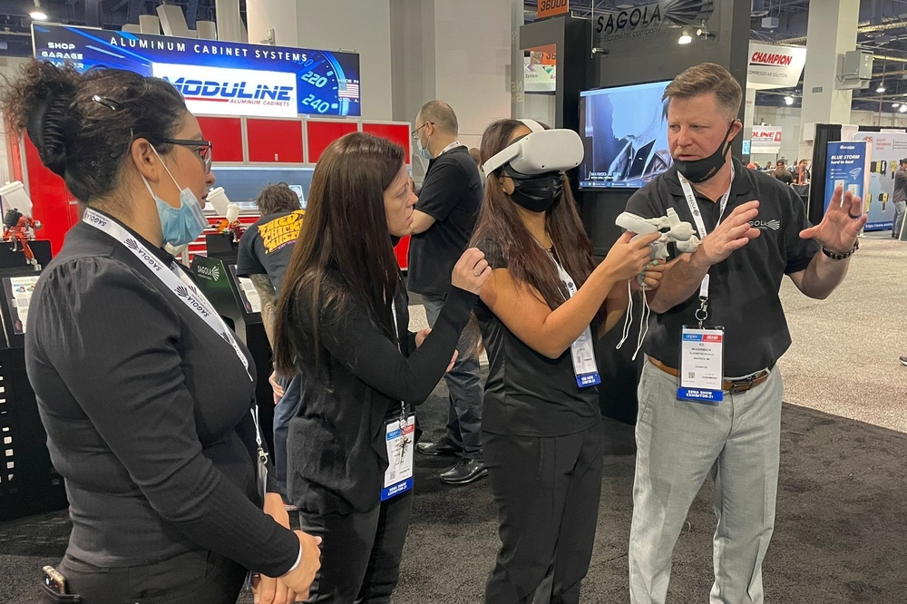 Sagola exhibits in SEMA 2021