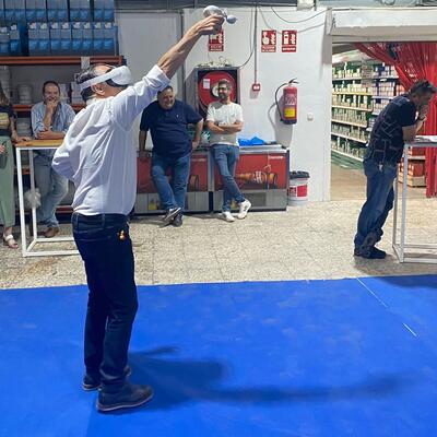 Maximising contact with professionals