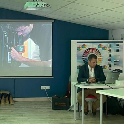 Training and presentations of the Elcometer range for refinishing