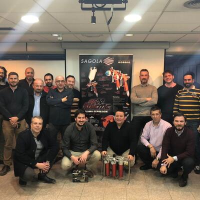 Training activities for national distributors